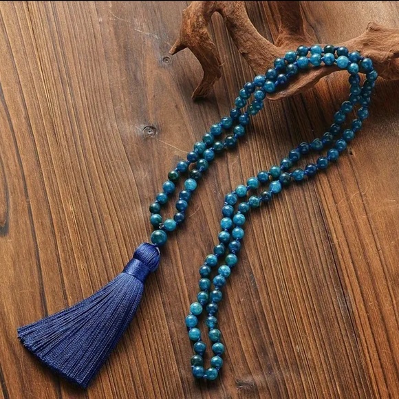 Apatite 108 gemstone Mala prayer bead necklace - Picture 4 of 7